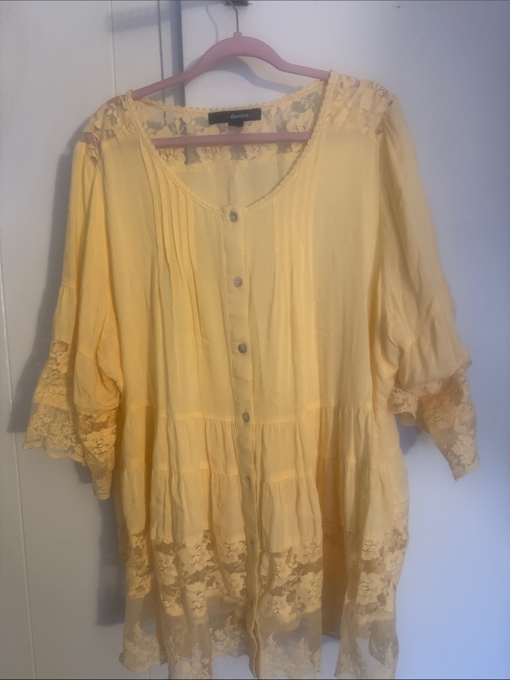 Denim&Co Pale Yellow Lace-Trim Button Front Tunic